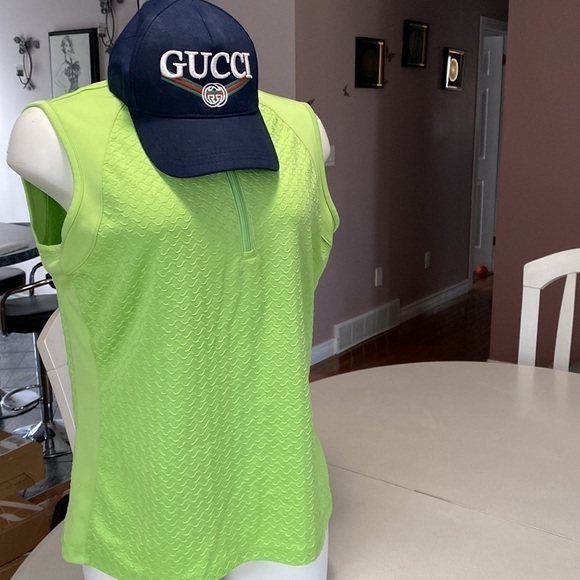 Izod Neon Green Athletic Golf Tennis Sleeveless Mock neck Top Size Large - Picture 4 of 13